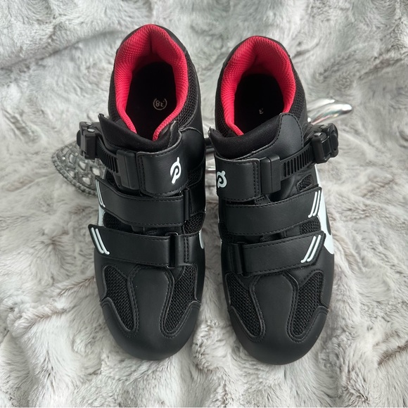 🚴🏻♀️Peloton Cycling Shoes🚴🏻♀️ - Picture 4 of 11
